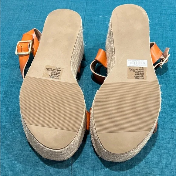 Torrid Cognac and Cream Wedge Sandals - Picture 5 of 11